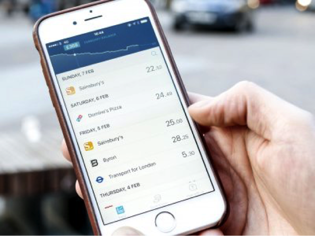 App di Mondo mentre mostra i dati di una transazione